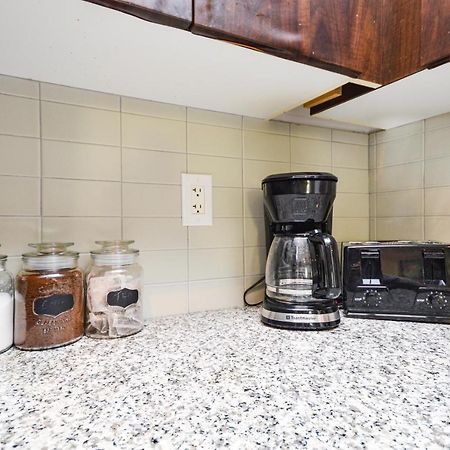 Downtown Toronto Condo Mins From Scotiabank Arena, Tiff, Cn Tower, Union, Mtcc Buitenkant foto