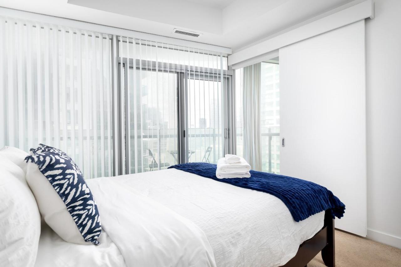 Downtown Toronto Condo Mins From Scotiabank Arena, Tiff, Cn Tower, Union, Mtcc Buitenkant foto