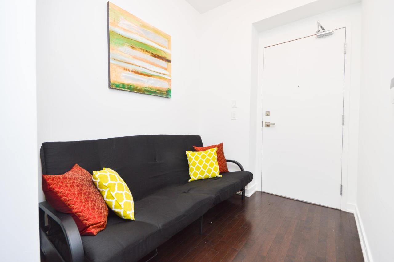 Downtown Toronto Condo Mins From Scotiabank Arena, Tiff, Cn Tower, Union, Mtcc Buitenkant foto
