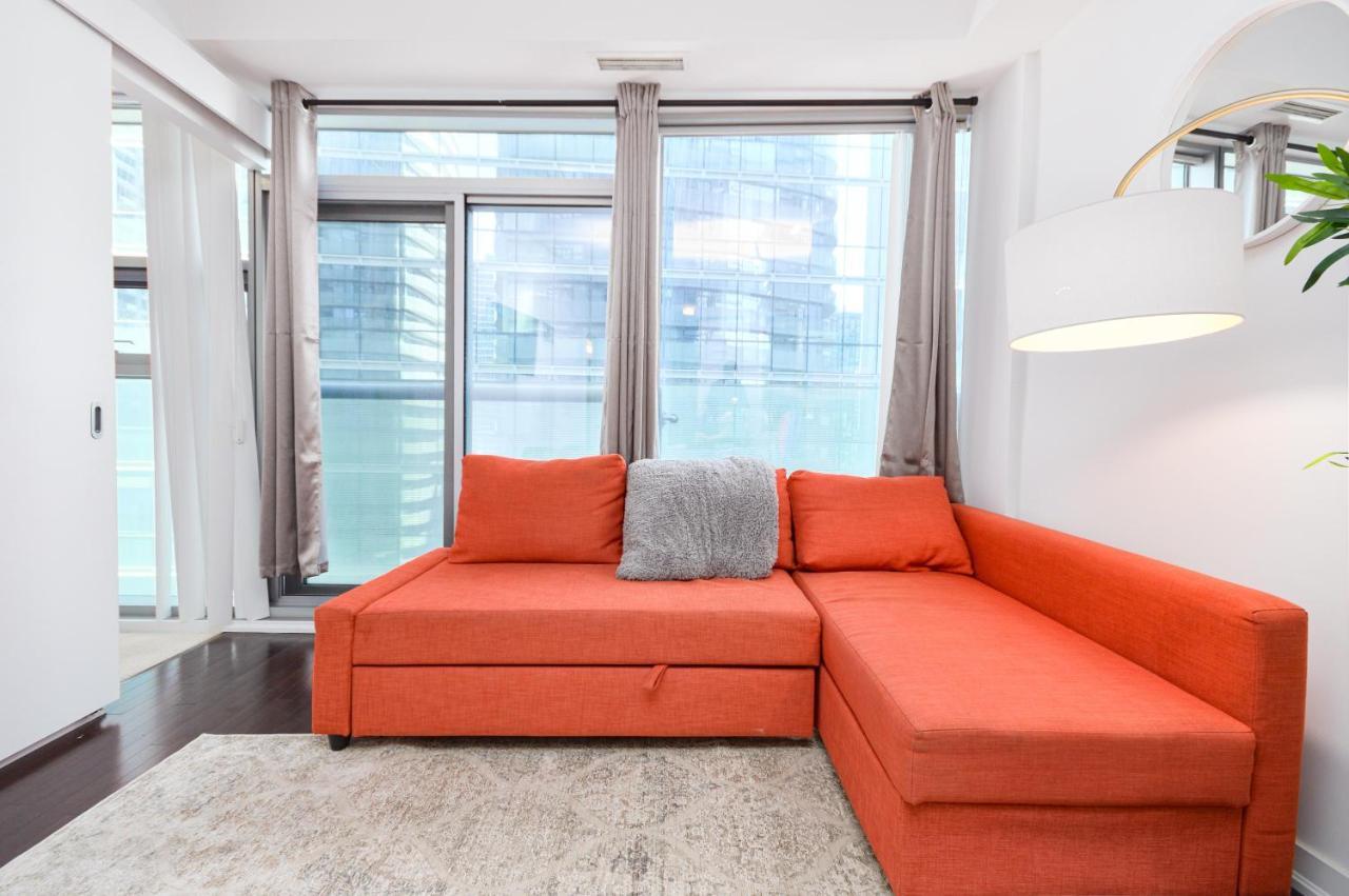 Downtown Toronto Condo Mins From Scotiabank Arena, Tiff, Cn Tower, Union, Mtcc Buitenkant foto