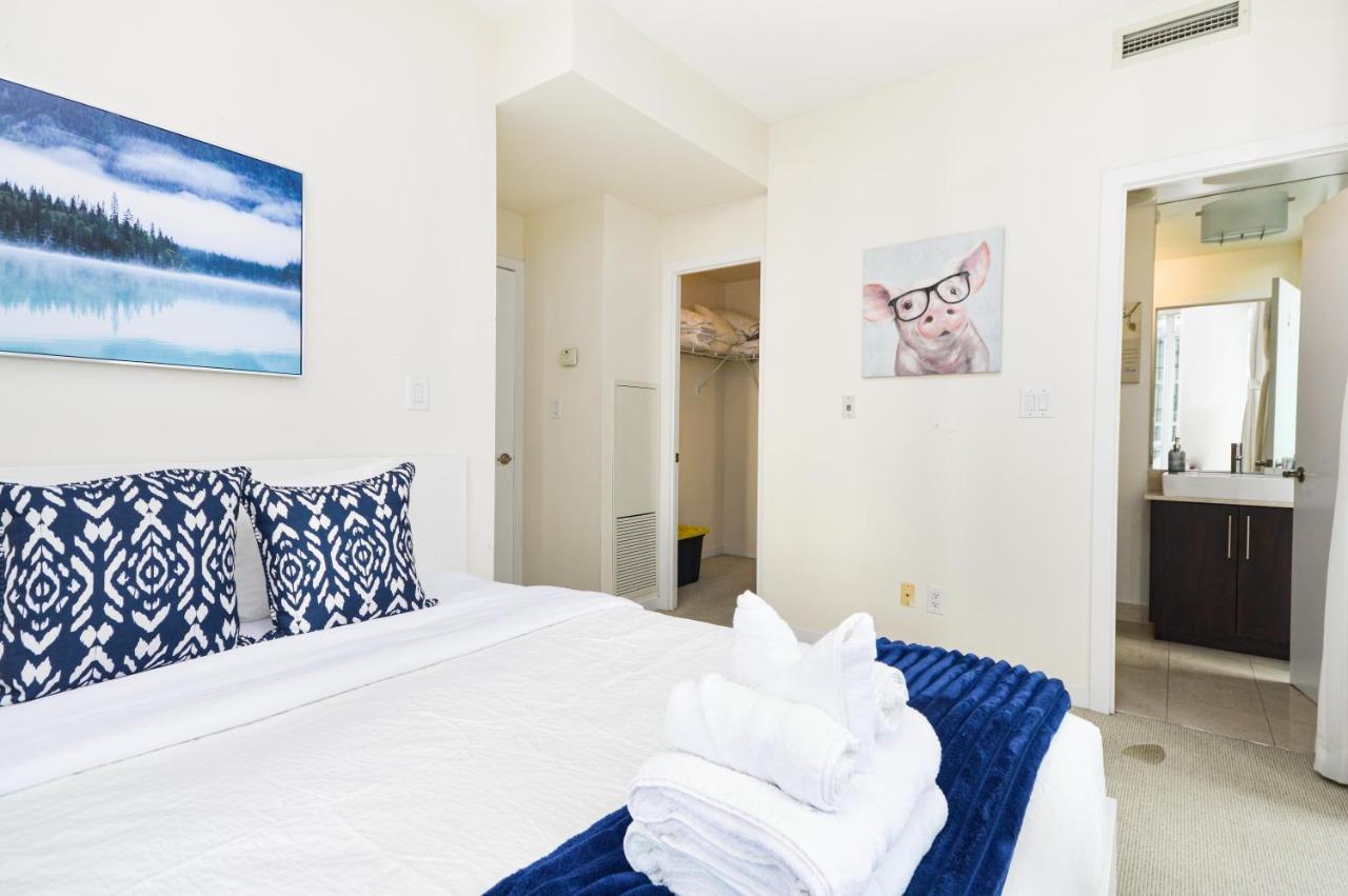 Downtown Toronto Condo Mins From Scotiabank Arena, Tiff, Cn Tower, Union, Mtcc Buitenkant foto
