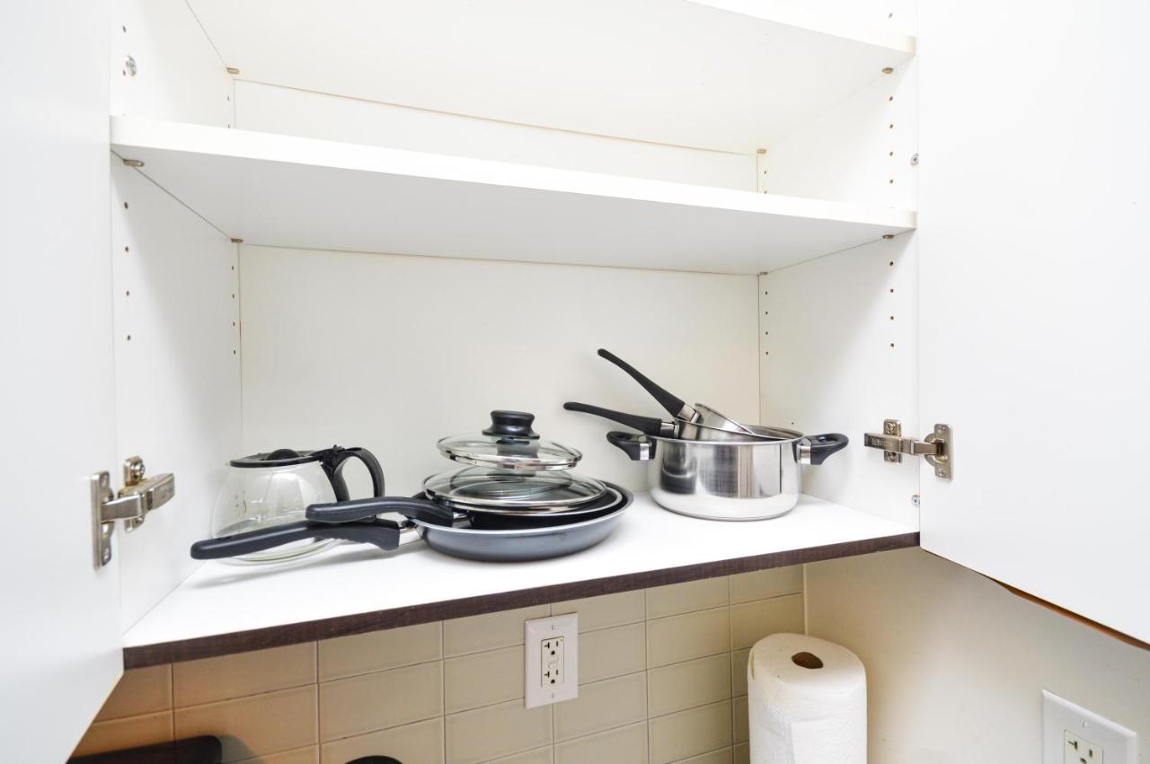 Downtown Toronto Condo Mins From Scotiabank Arena, Tiff, Cn Tower, Union, Mtcc Buitenkant foto