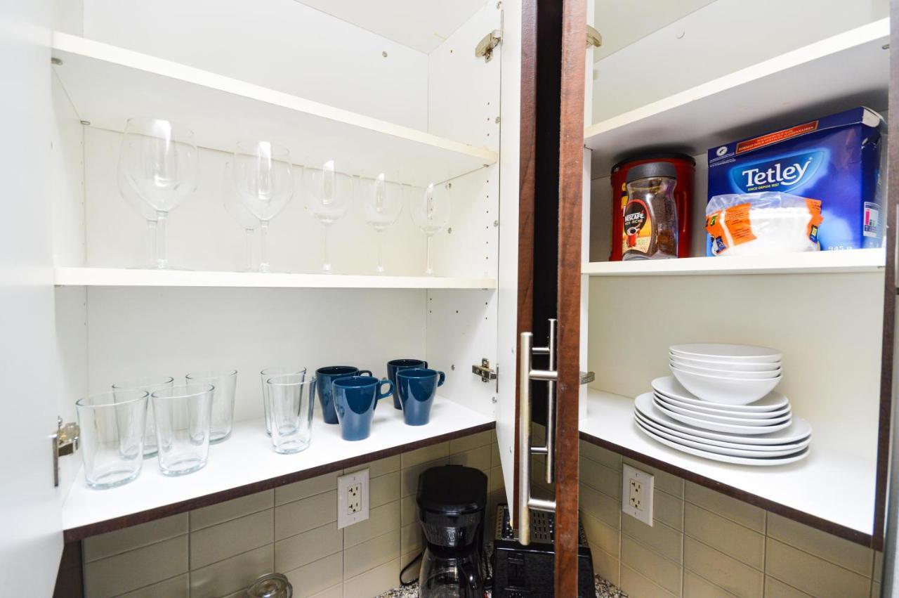 Downtown Toronto Condo Mins From Scotiabank Arena, Tiff, Cn Tower, Union, Mtcc Buitenkant foto